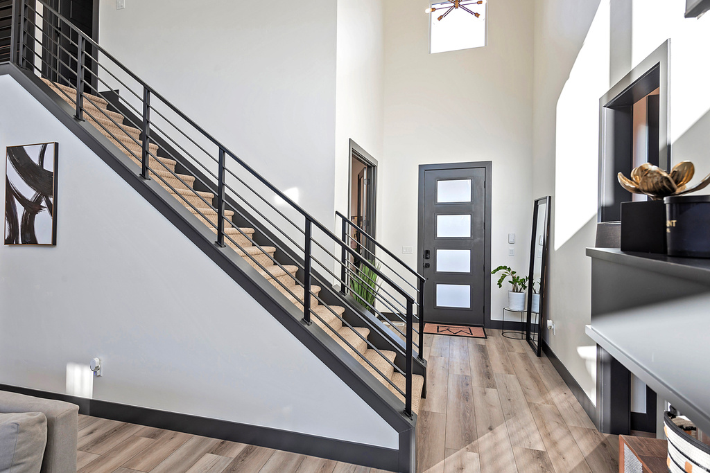 423 W RED WOLF DR Saratoga Springs, UT 84045