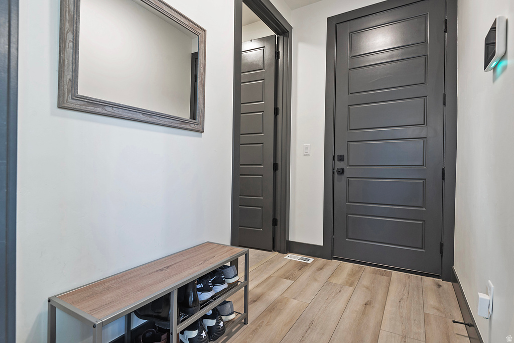 423 W RED WOLF DR Saratoga Springs, UT 84045