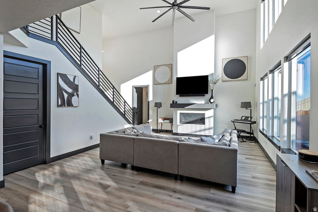 423 W RED WOLF DR Saratoga Springs, UT 84045