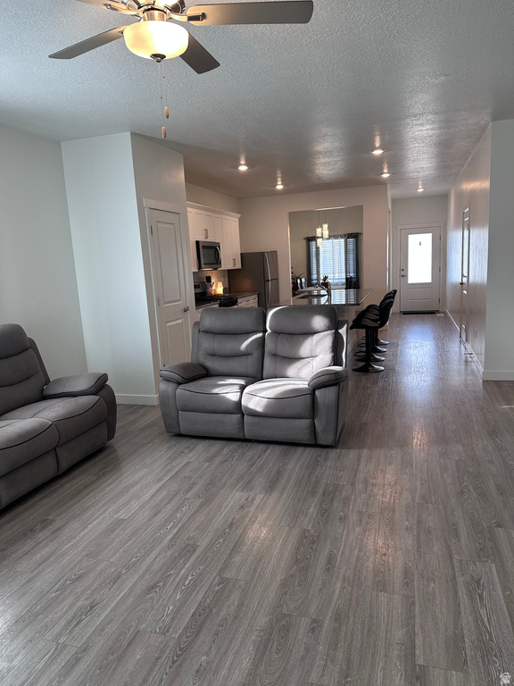 7268 N ESCALANTE DR Eagle Mountain, UT 84005