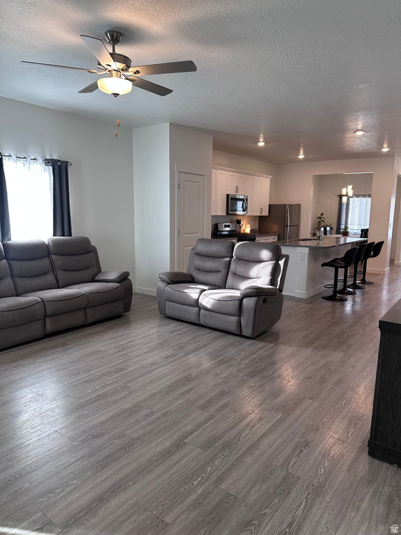 7268 N ESCALANTE DR Eagle Mountain, UT 84005