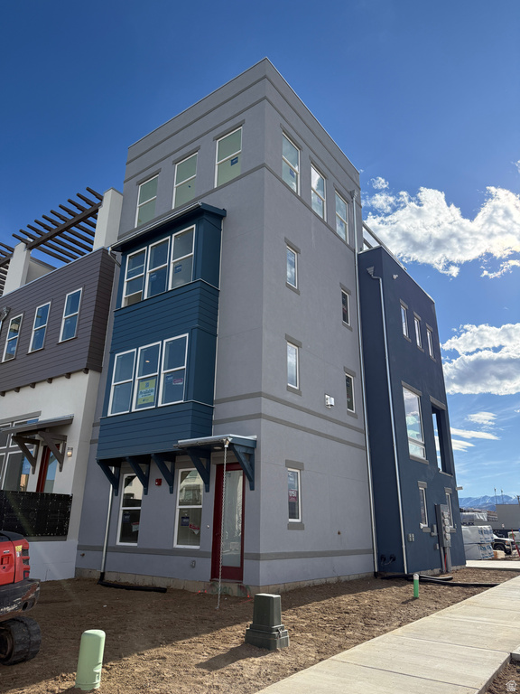 10974 S LAKE RUN RD #160 South Jordan, UT 84009