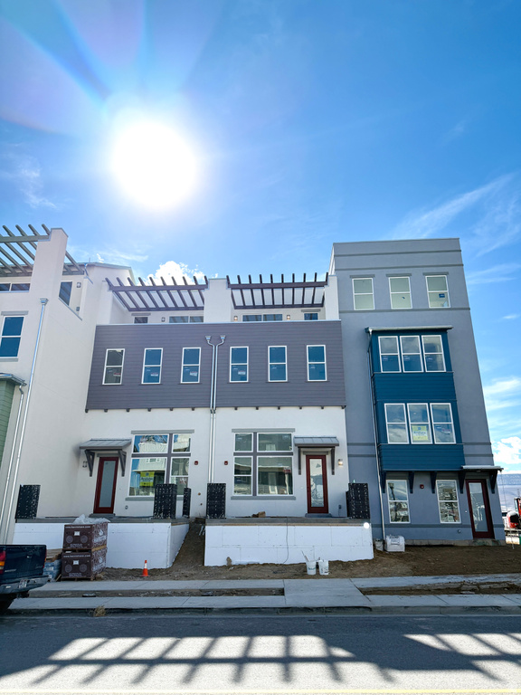 10974 S LAKE RUN RD #160 South Jordan, UT 84009