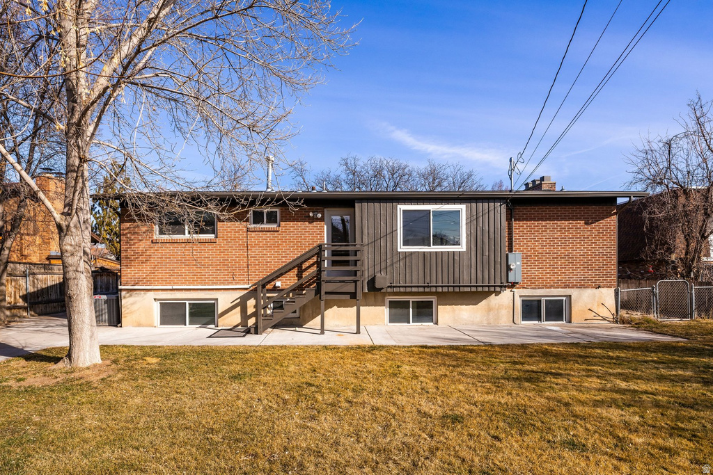 340 E BRAHMA DR Salt Lake City, UT 84107