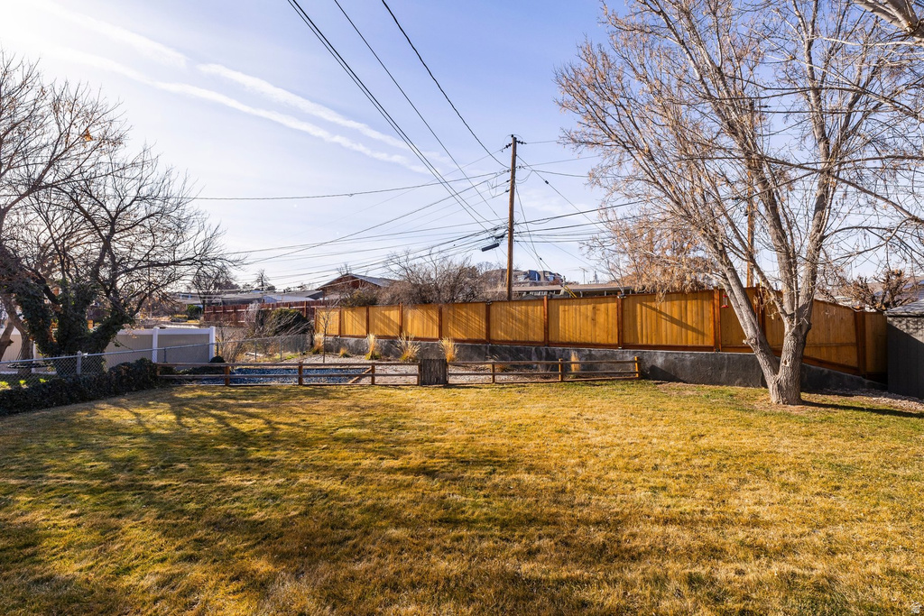 340 E BRAHMA DR Salt Lake City, UT 84107