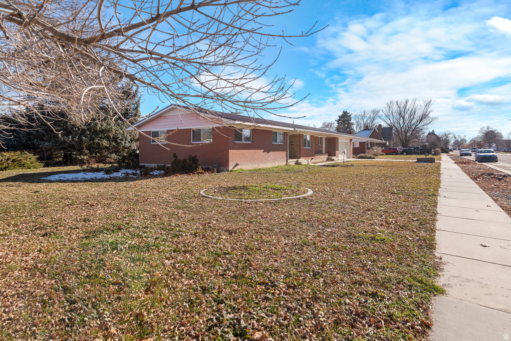 384 N 200 E Tremonton, UT 84337