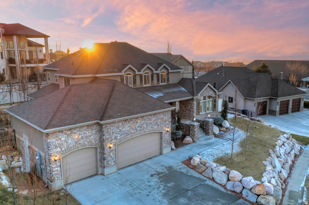 514 SUGAR PLUM LN North Salt Lake, UT 84054