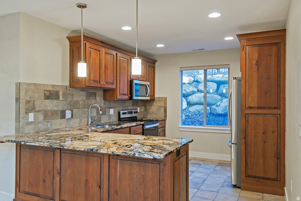 514 SUGAR PLUM LN North Salt Lake, UT 84054