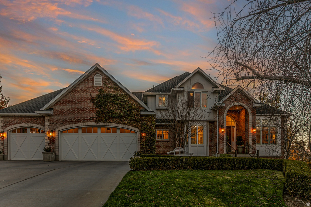 634 S MOUNTAIN VIEW CIR North Salt Lake, UT 84054