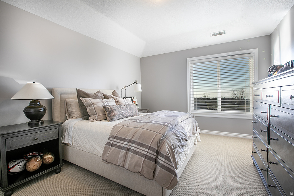 634 S MOUNTAIN VIEW CIR North Salt Lake, UT 84054