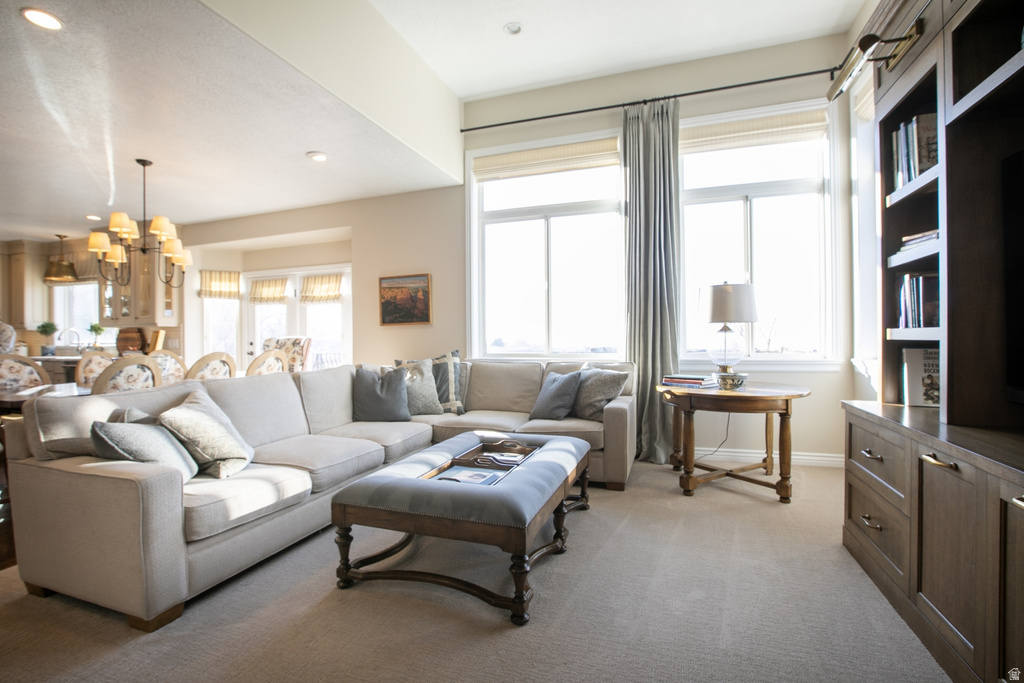 634 S MOUNTAIN VIEW CIR North Salt Lake, UT 84054