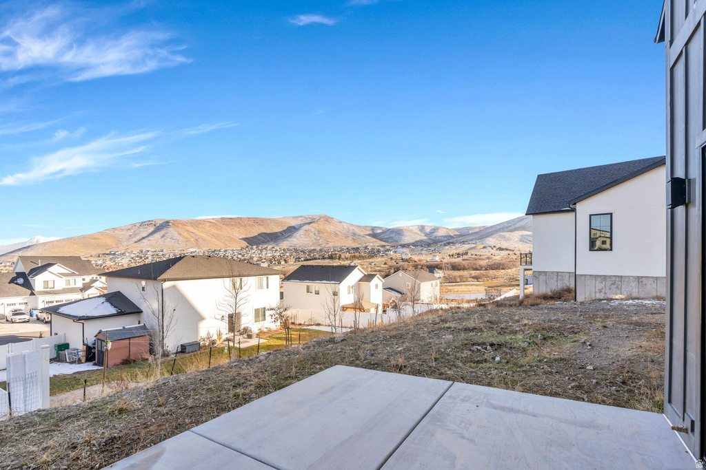 14233 S SUMMIT CREST LN Herriman, UT 84096