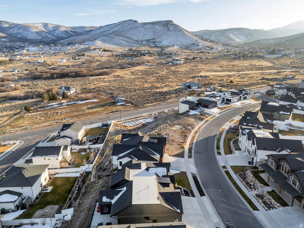 14233 S SUMMIT CREST LN Herriman, UT 84096