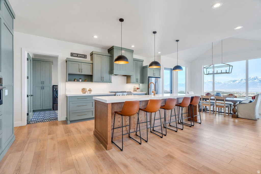 14233 S SUMMIT CREST LN Herriman, UT 84096