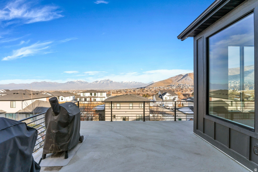 14233 S SUMMIT CREST LN Herriman, UT 84096