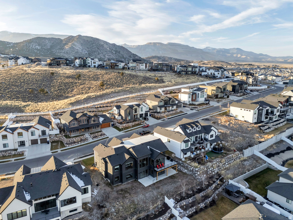 14233 S SUMMIT CREST LN Herriman, UT 84096