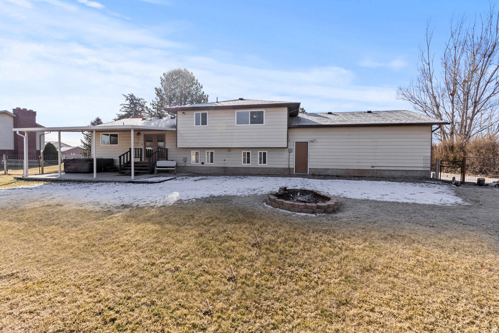 4488 W 4950 S Hooper, UT 84315