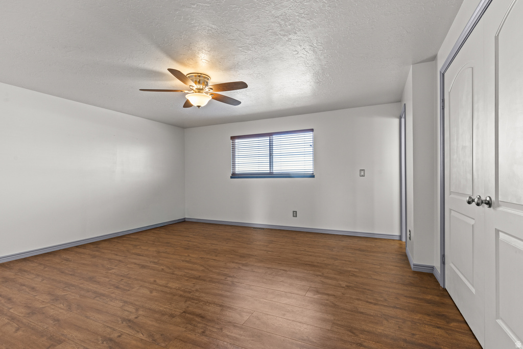 4488 W 4950 S Hooper, UT 84315