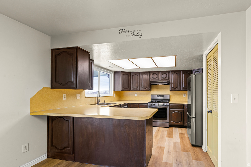 4488 W 4950 S Hooper, UT 84315