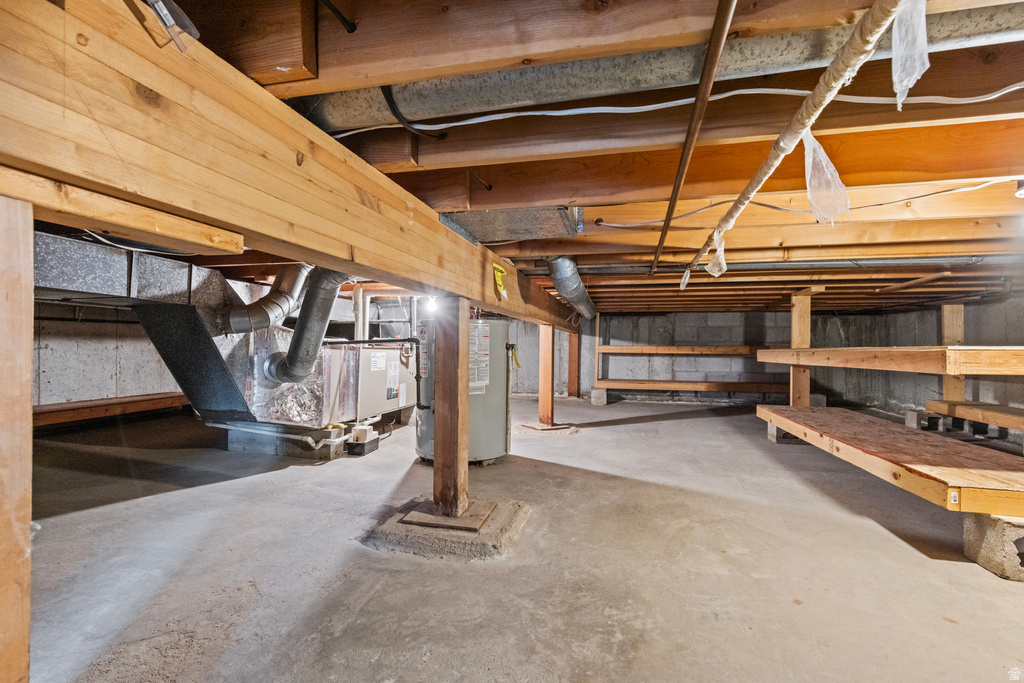 4488 W 4950 S Hooper, UT 84315