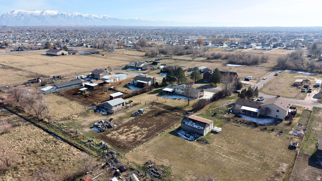 4488 W 4950 S Hooper, UT 84315