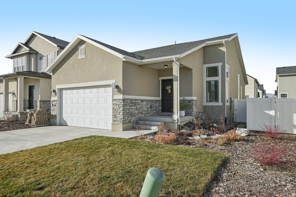 5707 N SAGEWOOD DR Stansbury Park, UT 84074