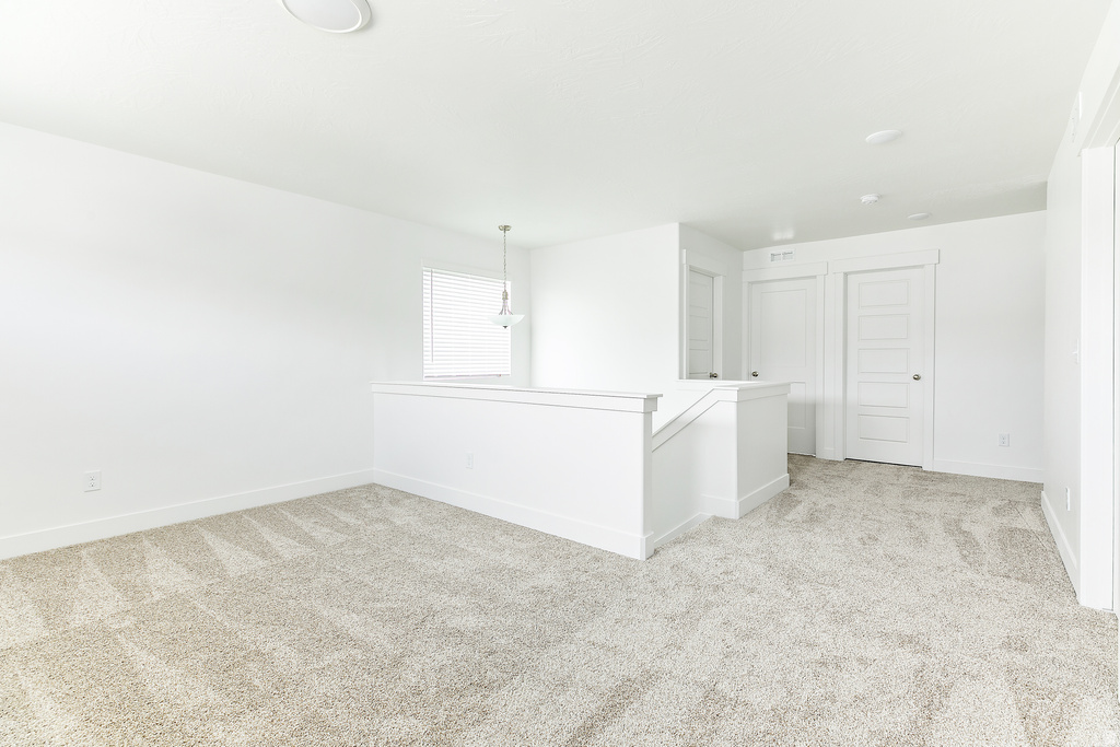 4728 E LAKE CORNER DR Eagle Mountain, UT 84005