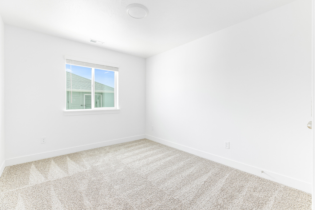 4728 E LAKE CORNER DR Eagle Mountain, UT 84005