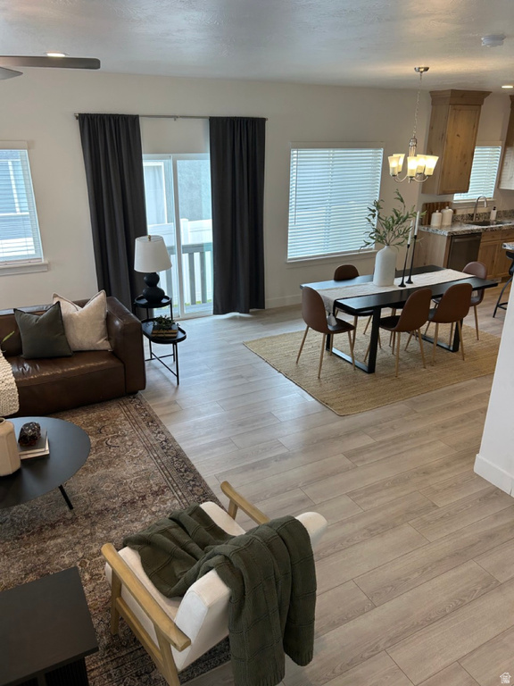 4728 E LAKE CORNER DR Eagle Mountain, UT 84005