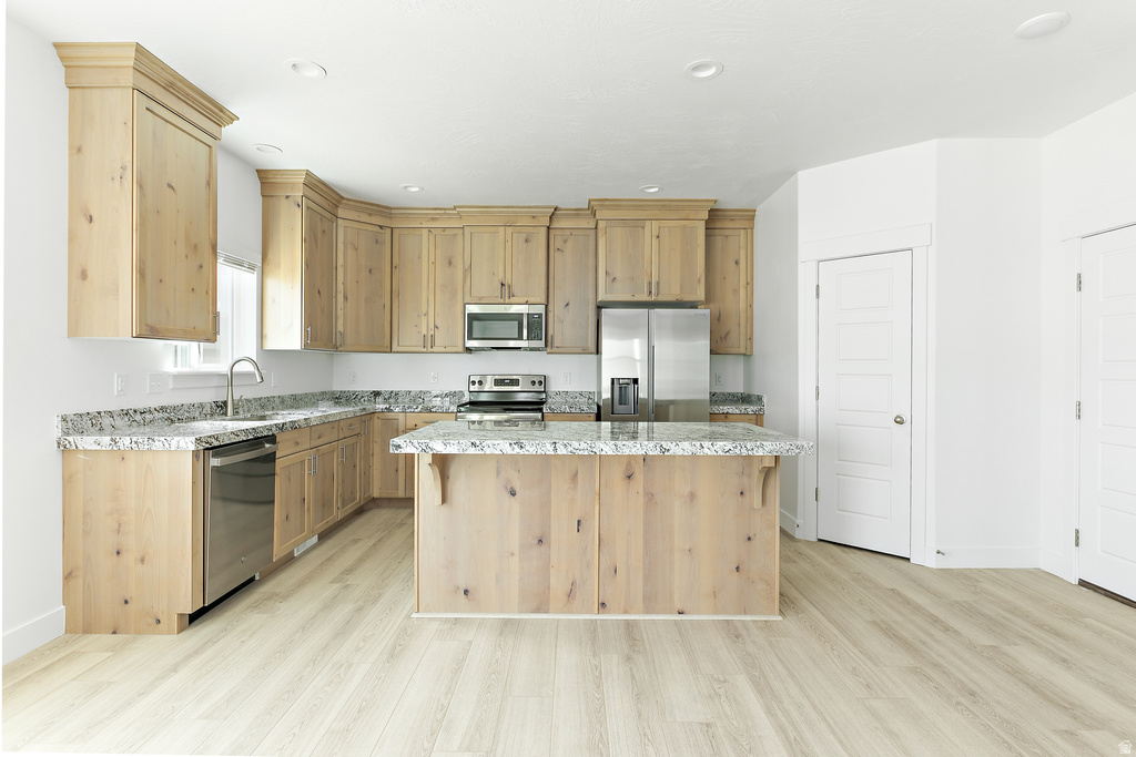 4728 E LAKE CORNER DR Eagle Mountain, UT 84005