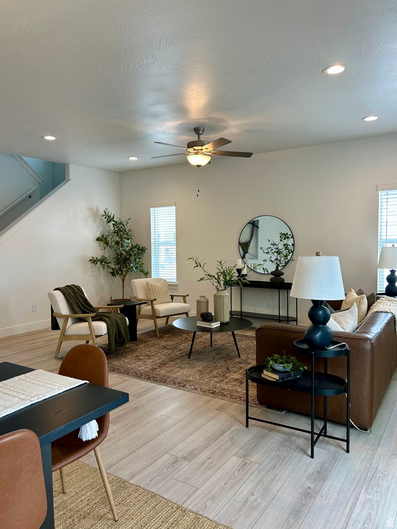 4728 E LAKE CORNER DR Eagle Mountain, UT 84005