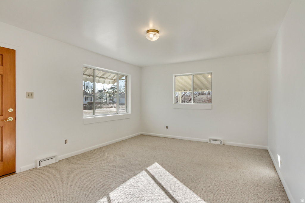 378 W 240 S Tooele, UT 84074