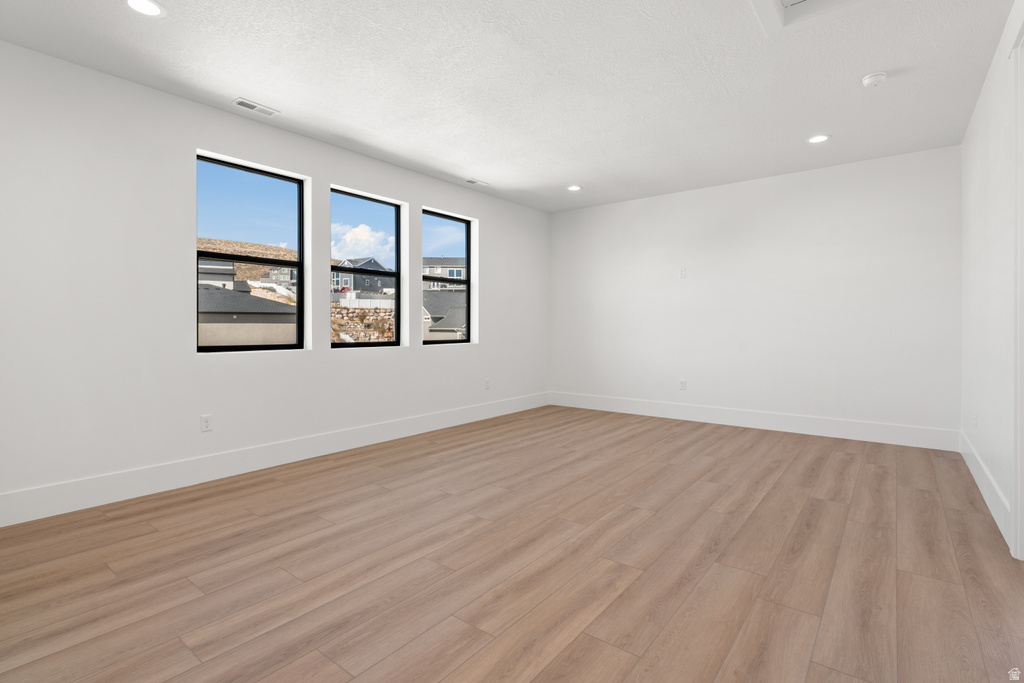 492 N PINNACLE LN #6 Saratoga Springs, UT 84045