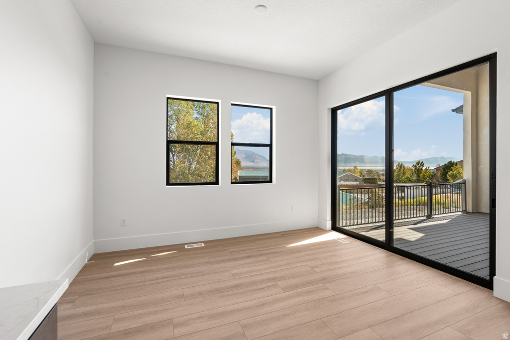 492 N PINNACLE LN #6 Saratoga Springs, UT 84045