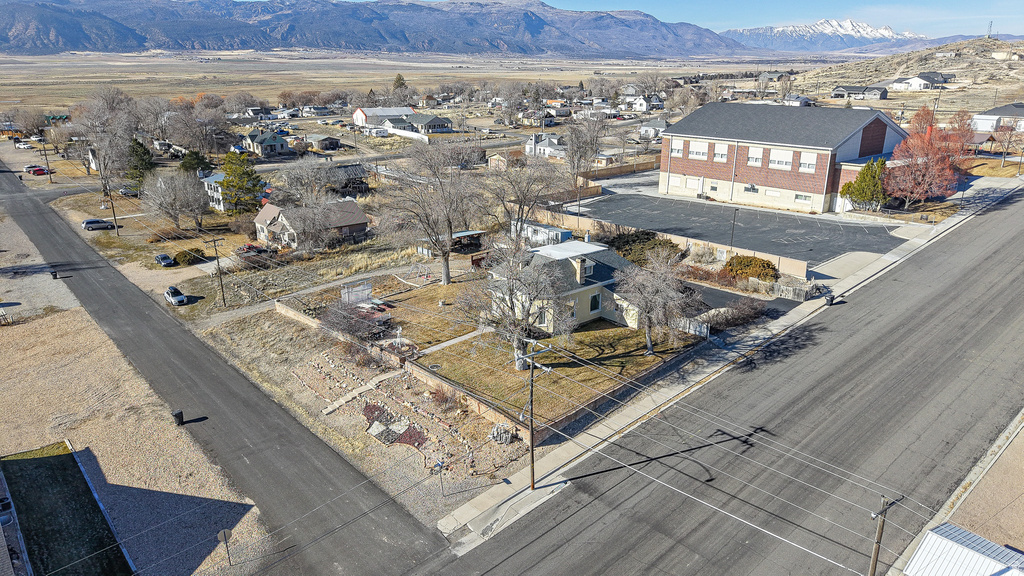 12 W 200 N Moroni, UT 84646