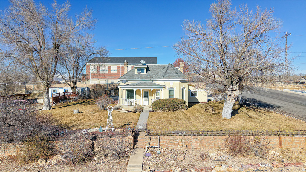 12 W 200 N Moroni, UT 84646