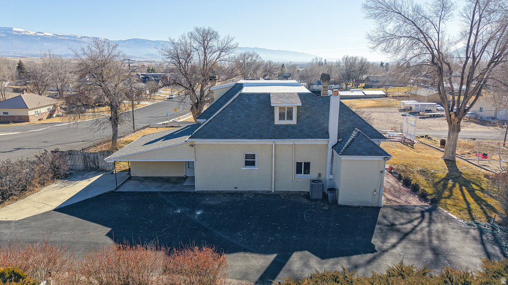 12 W 200 N Moroni, UT 84646