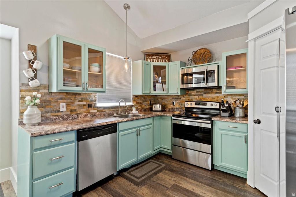 1120 E 2200 N Layton, UT 84040