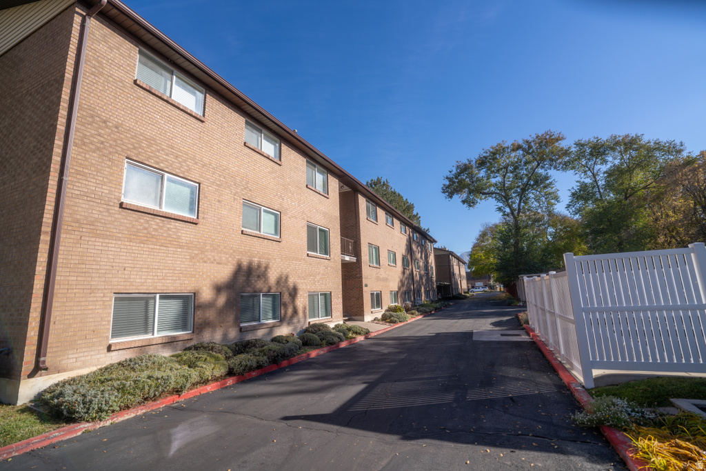 3198 S 300 E #10 South Salt Lake, UT 84115