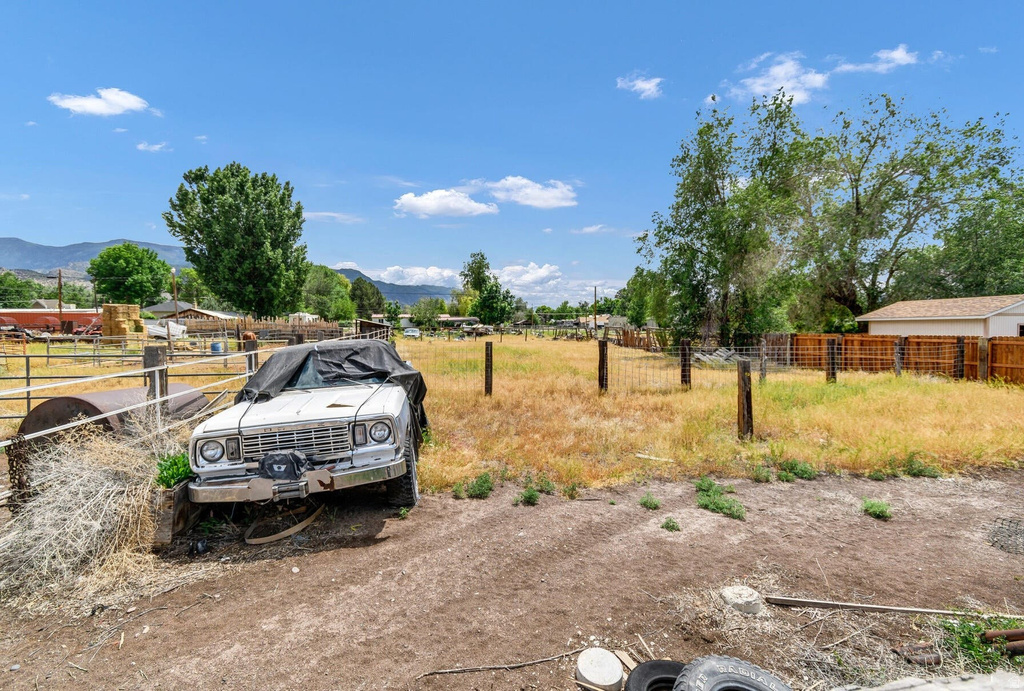 162 E 200 N Monroe, UT 84754