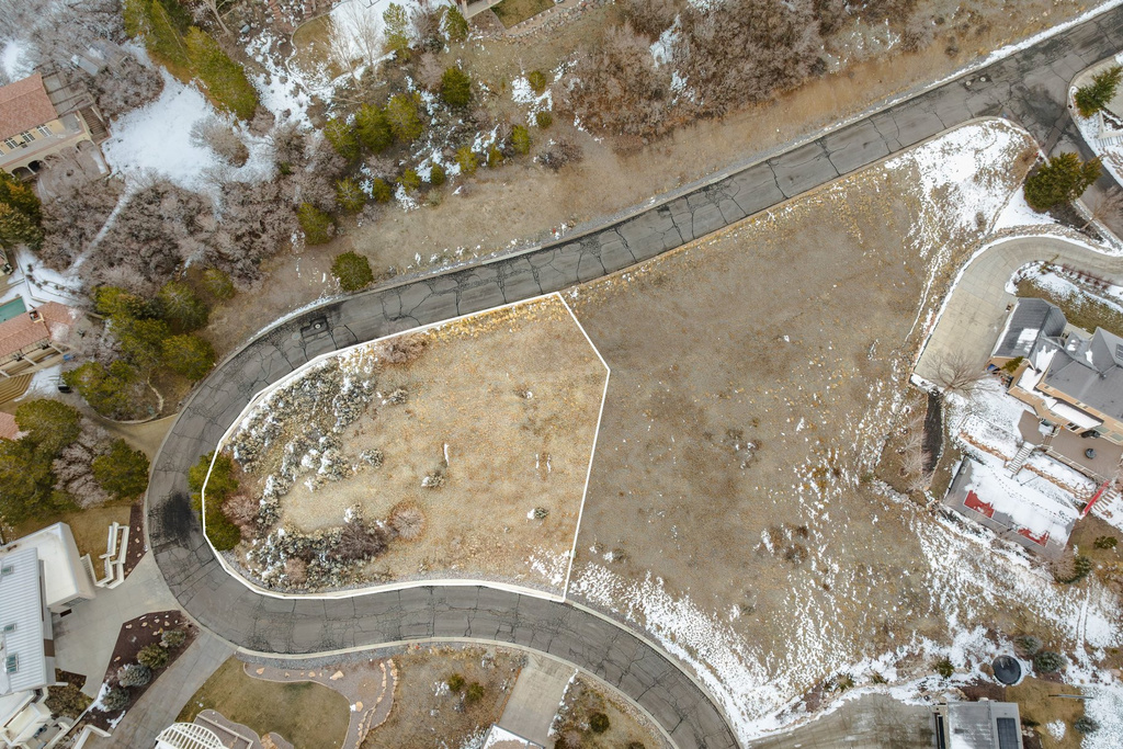 310 S MARYFIELD DR Salt Lake City, UT 84108