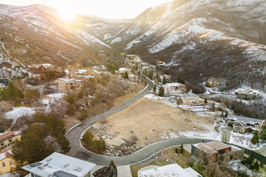 310 S MARYFIELD DR Salt Lake City, UT 84108