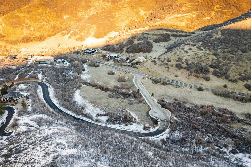 310 S MARYFIELD DR Salt Lake City, UT 84108