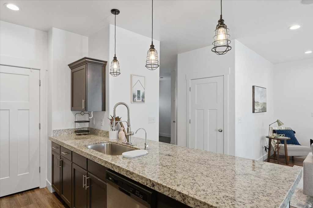 7211 N CLOVER LEAF LN Eagle Mountain, UT 84005