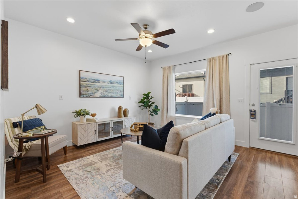 7211 N CLOVER LEAF LN Eagle Mountain, UT 84005