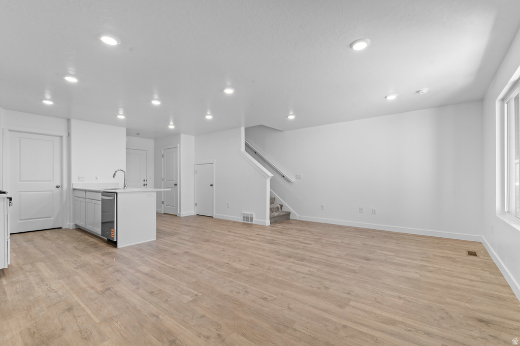 4287 N 325 E #1407 Lehi, UT 84043