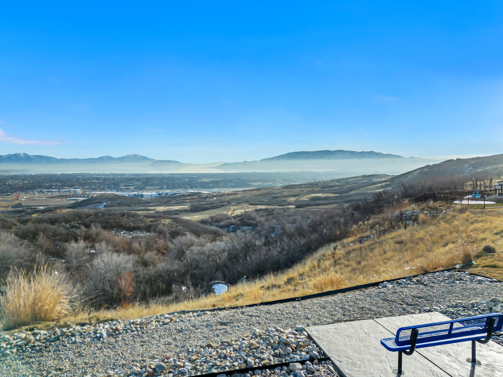 2043 E BROOKINGS DR Draper (UT Cnty), UT 84020