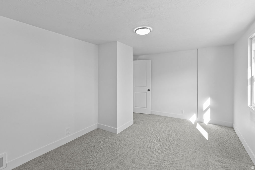 324 N 100 E Tooele, UT 84074