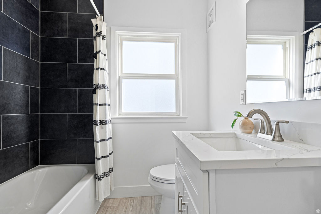 324 N 100 E Tooele, UT 84074