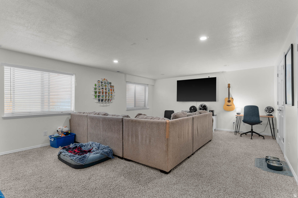 1398 N 2475 W Clinton, UT 84015